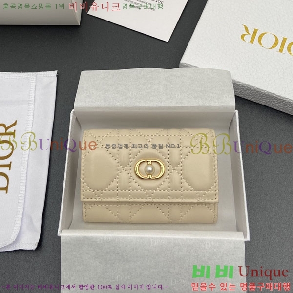 #��� ���� �۸��� ���� ���� ī�� ���� ���̽� S3102-101