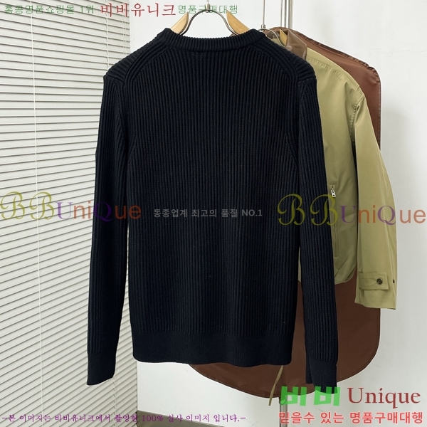 ���� ��**�� ������ MO521579-1
