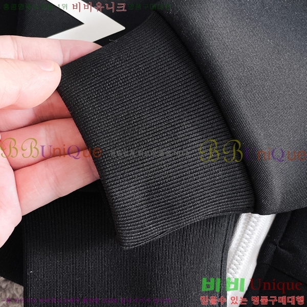 ���� ��**�� ��Ʈ MO1537428-2