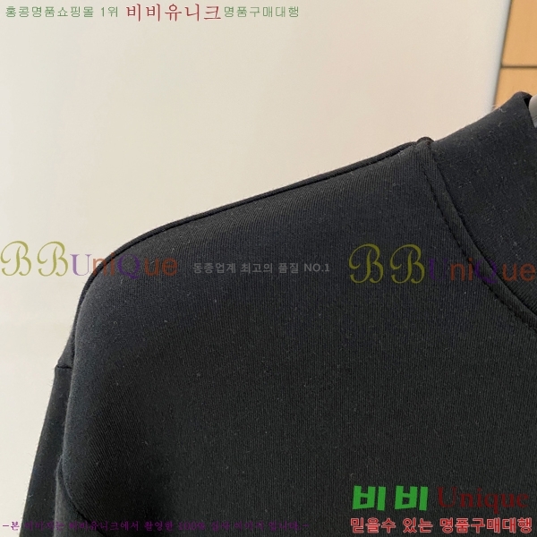 ���� ��**�� ���� Ƽ���� MO2716948-2