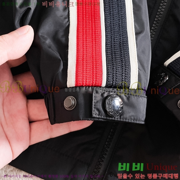 ���� ��**�� ���� MO78083-1