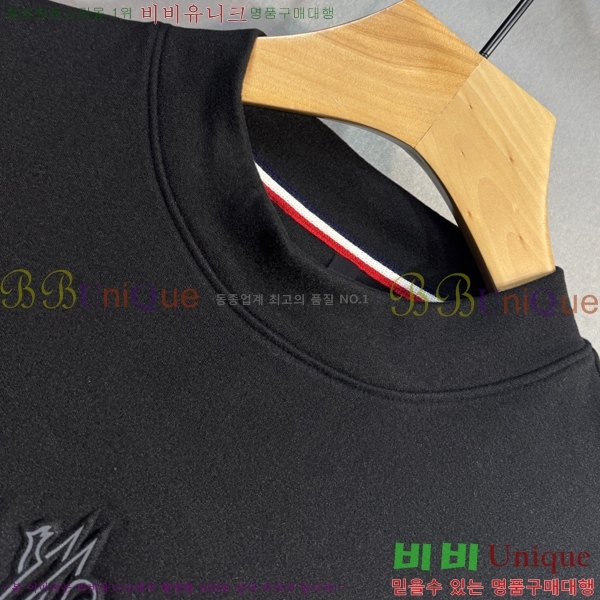 ���� ��**�� ���� Ƽ���� MO2716949-1