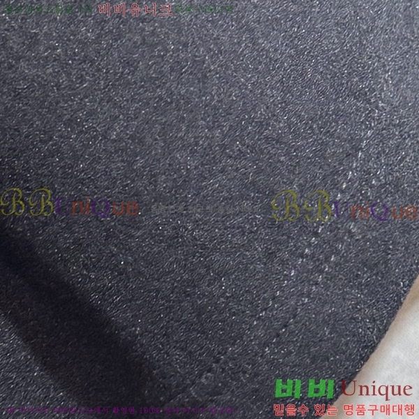 ���� ��**�� ���� Ƽ���� MO2716949-2