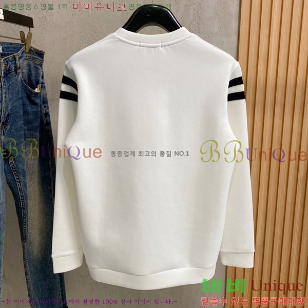 ���� ��**�� ������ MO234692-4