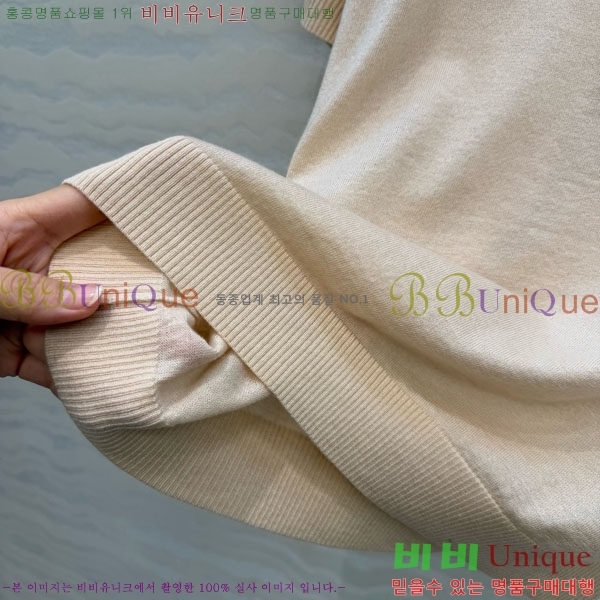 ���� �̿�̿� ���� Ƽ���� MU233023-1