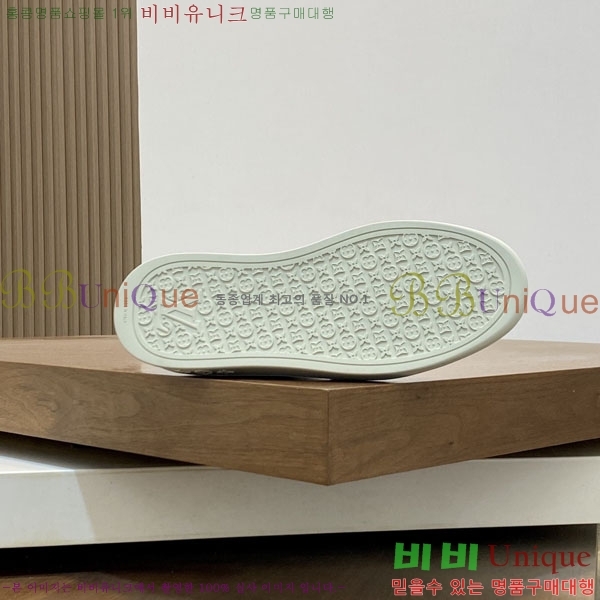 ���� ����*�� ĳ�־� ���� 3LV66561