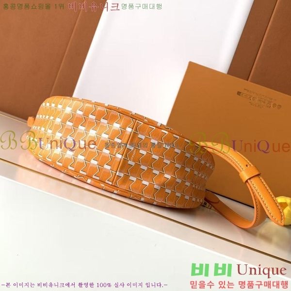 #���̳� ȣ���� M8219-2