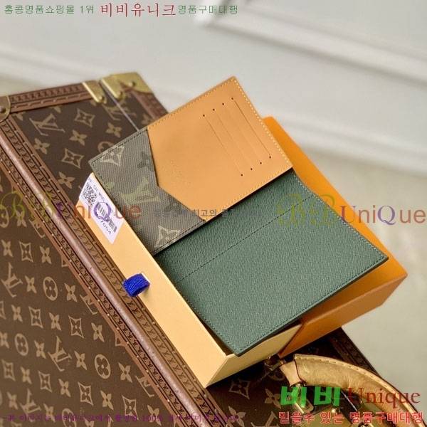 #���̺��� �н���Ʈ Ŀ�� M27054-101