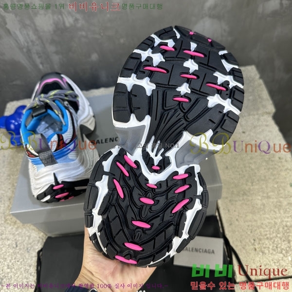 �߷��þư� 6XL Ʈ���̳� ����Ŀ�� BLA3568901-2