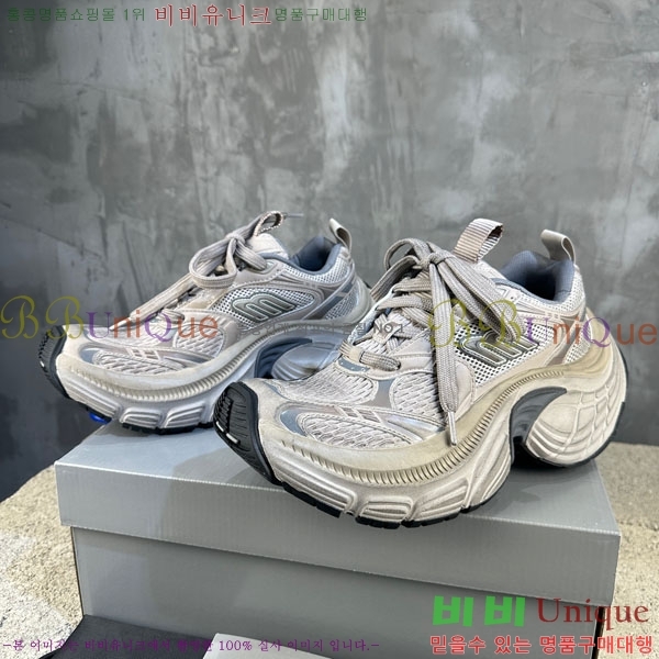 �߷��þư� 6XL Ʈ���̳� ����Ŀ�� BLA3568901-7