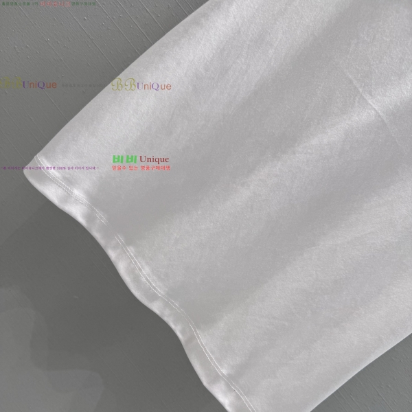 ���� ��*�� ��ư ����Ƽ���� 24DR26166-7