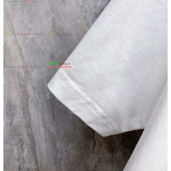 ���� ũ������ ���� Ƽ���� CH852836-1