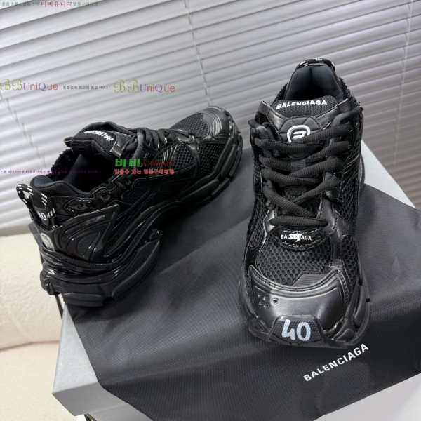 �߷��þư� NEW Runner ����Ŀ�� 56BL2622510-11