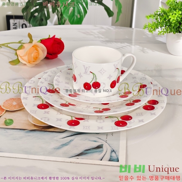 ���̺��� ���׸��� ��ǰ 17HUR8517 (5��Ʈ)