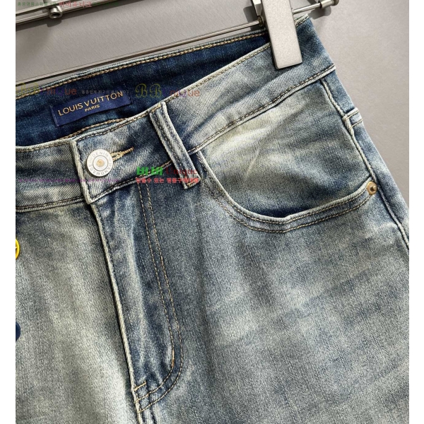 ���� ���̺��� û���� LV241380