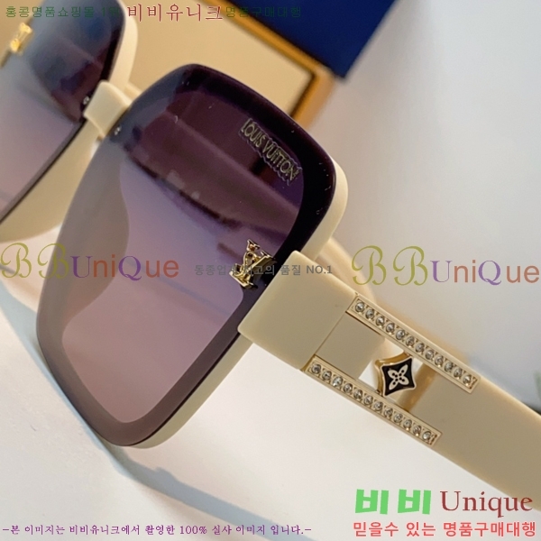 ���̺��� ���۶� LV7984676-4