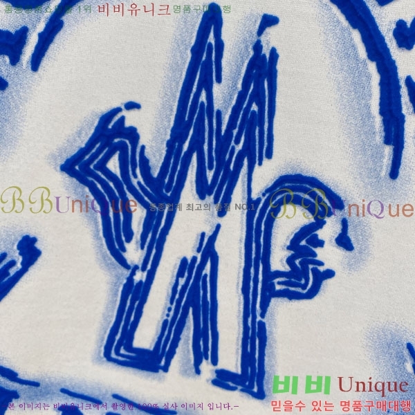 ���� ��**�� ���� Ƽ���� MO912738-1