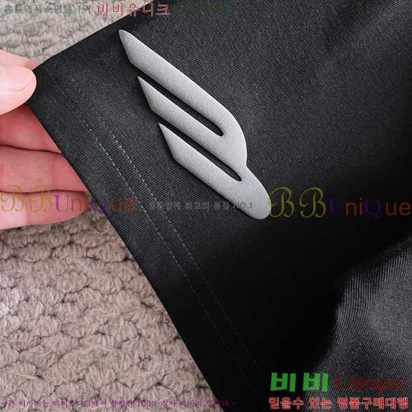 ���� �߷��þư� ���� Ƽ���� BL281535-1