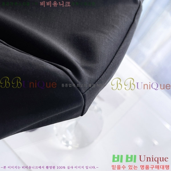 ���� ����� ���� Ƽ���� P8764853-2