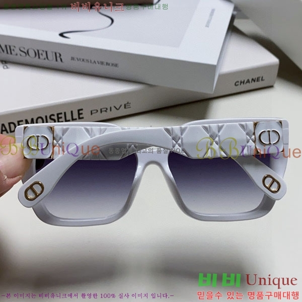 ��* ���۶� D90705-2