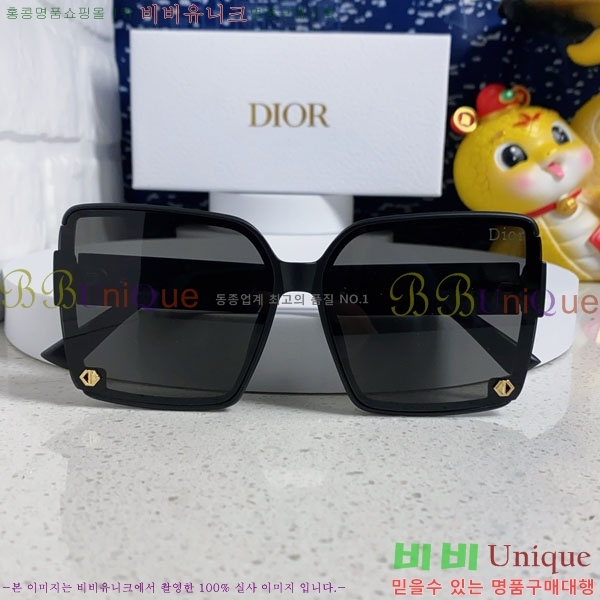 ��� ���۶� D10842837-1