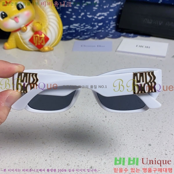 ��� ���۶� D10842836-5