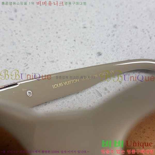 ���̺��� ���۶� LV7984682-5