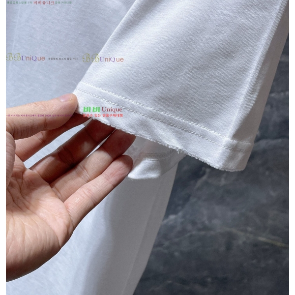 ���� ũ������ ���� Ƽ���� CH875216