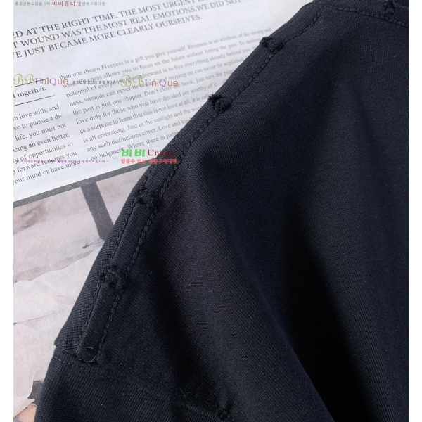 ���� ũ������ ���� Ƽ���� CH875351-2