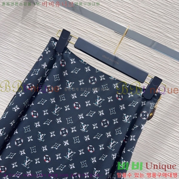 ���� ���̺��� ��ĿƮ LV632340-6