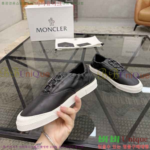 ���� ��**�� ����Ŀ�� M2N66902-4