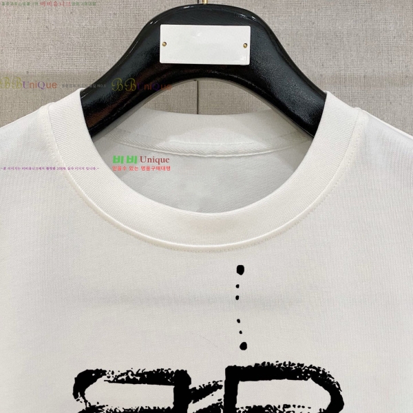 ���� �߷���*�� ���� Ƽ���� BL129681-1