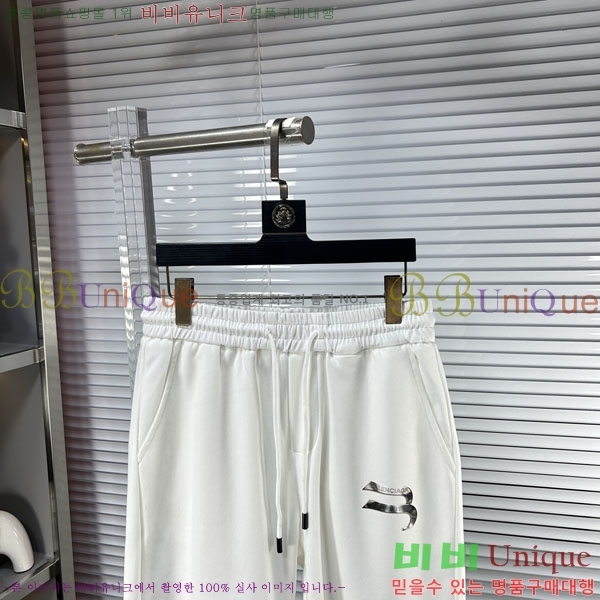 ���� �߷��þư� �ݹ��� BA136497-1