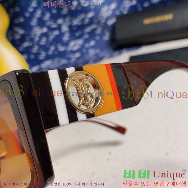 ������ ���۶� B4857913480-4