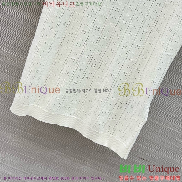 ���� ��**�� ī�� ����Ƽ MO324520-4