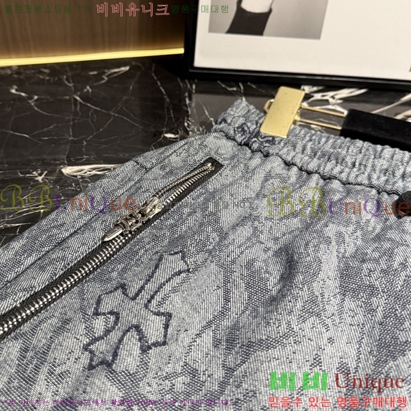 ���� ũ������ �ݹ��� CH418803