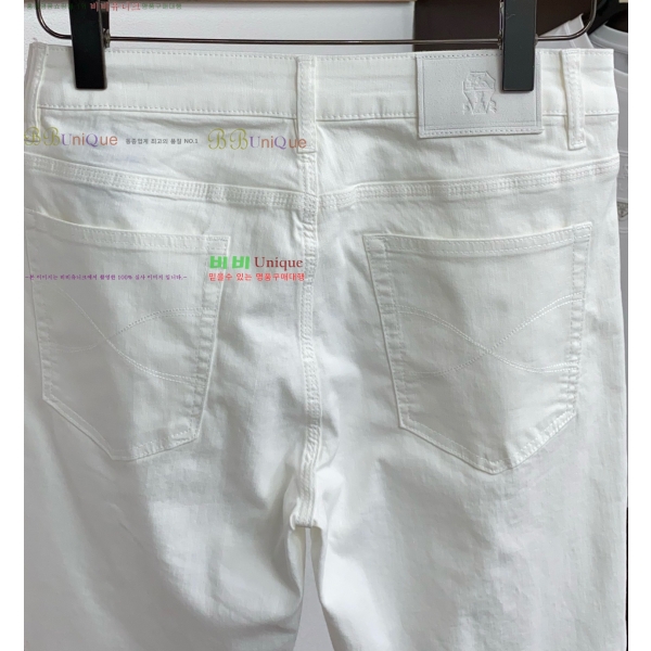 ���� ���ڷ� ��ġ�ڸ� û���� BC247563-2