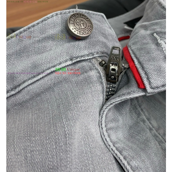 ���� ���ڷ� ��ġ�ڸ� û���� BC247563-3