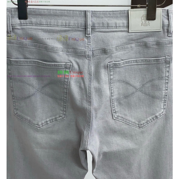 ���� ���ڷ� ��ġ�ڸ� û���� BC247563-3