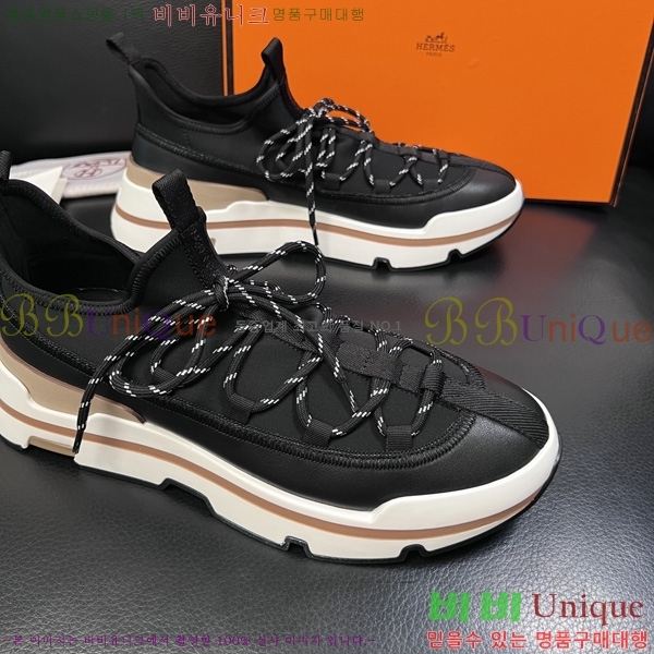 ���� �����޽� �ȭ H3E1180