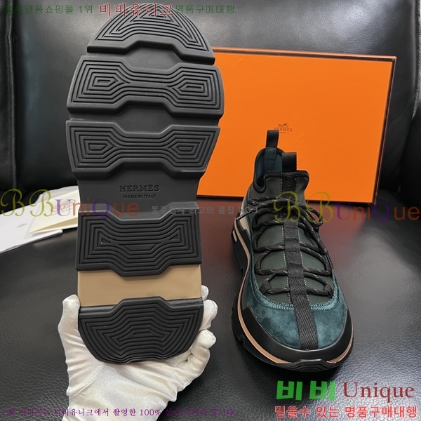 ���� �����޽� �ȭ H3E1180-3
