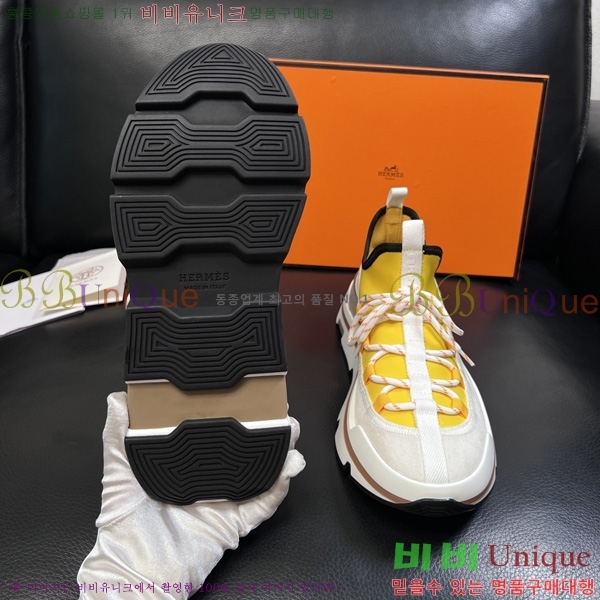 ���� �����޽� �ȭ H3E1180-2