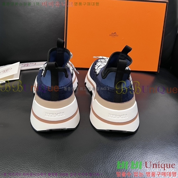 ���� �����޽� �ȭ H3E1180-4