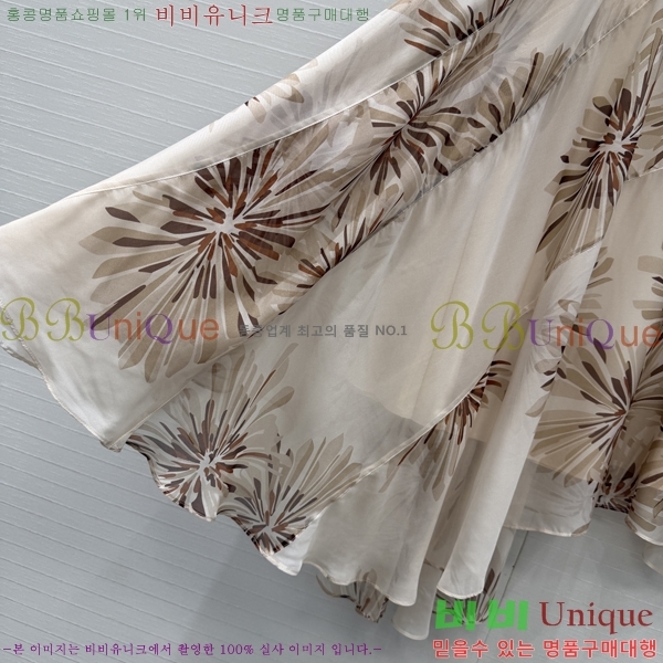���� ���ڷ� ��ġ�ڸ� ��ĿƮ BC33463-7