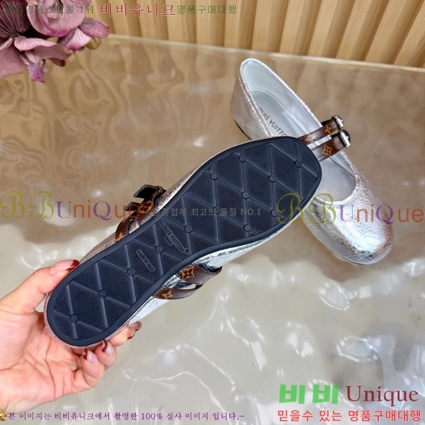 ����*�� �޸����� �÷� 32LT265816-4
