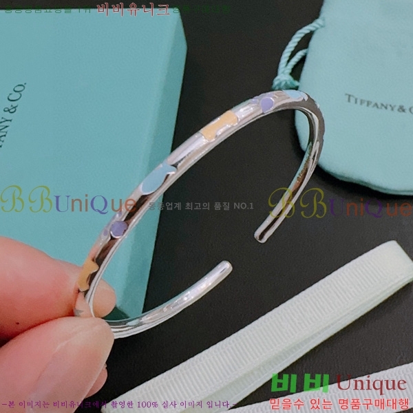 �������� Ƽ�Ĵ� ���� TIF047478-1