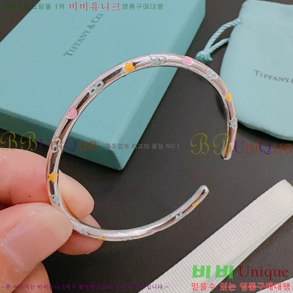 �������� Ƽ�Ĵ� ���� TIF047478-2