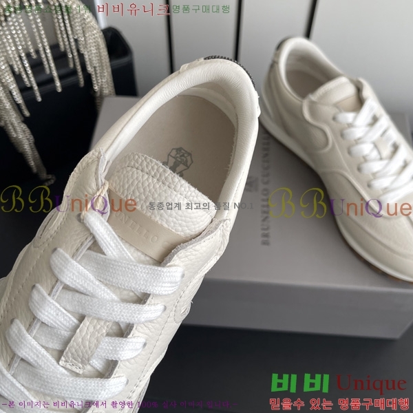 �������� ���ڷ� ��ġ�ڸ� ����Ŀ�� B6C80770