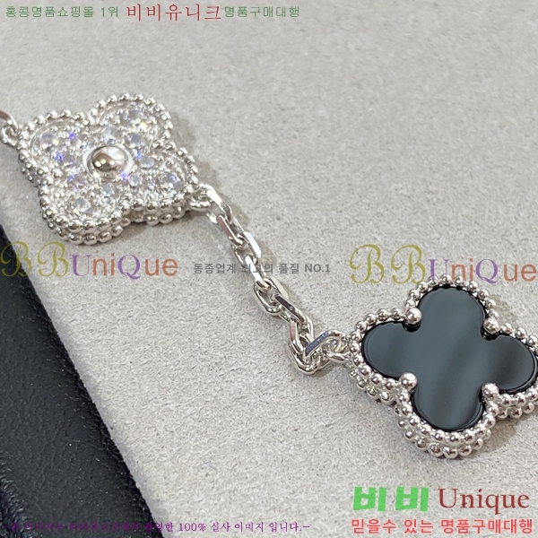 ��Ŭ�������� ���Ժ�� 5�� ��Ƽ�� ���� 22VA266164-5