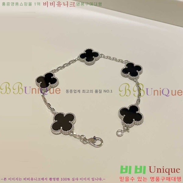 ��Ŭ�������� ���Ժ�� 5�� ��Ƽ�� ���� VA26623-4